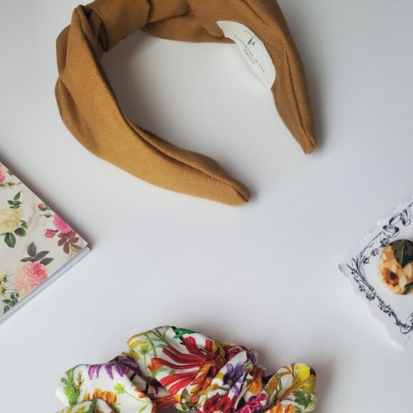 Set 16 Handmade - Picture 2 of 2